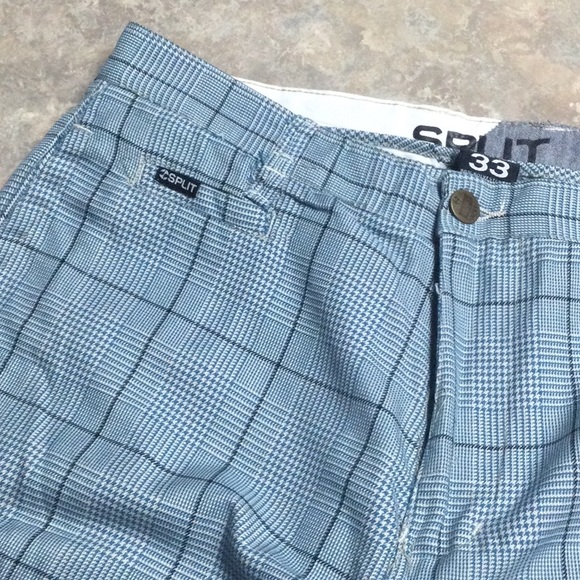 Split shorts - Picture 2 of 4